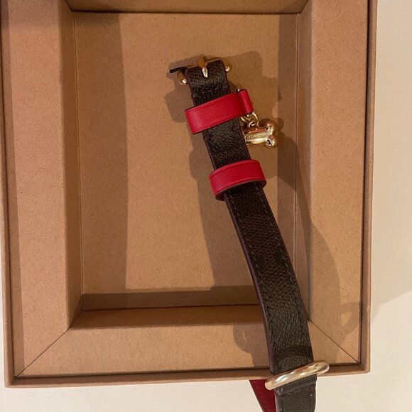 Coach Boxed Small Pet Collar Signature Canvas  black, red - Picture 15 of 16